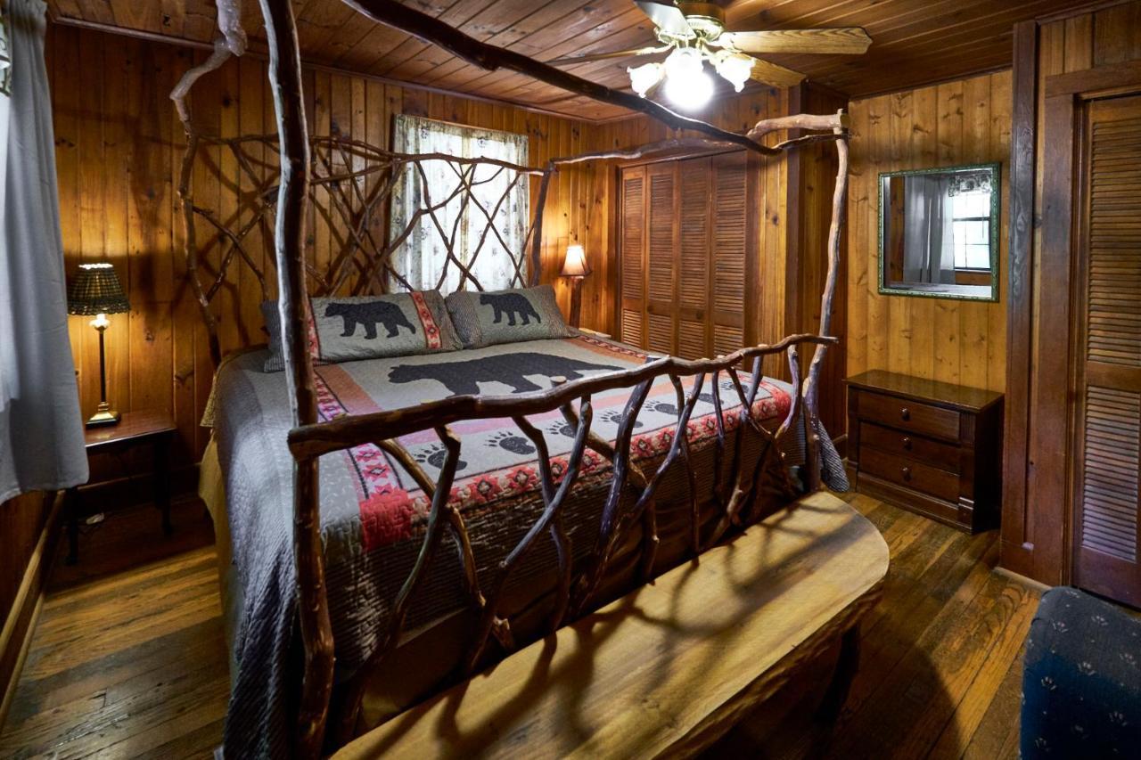 A Cabin In The Woods Pigeon Forge Exterior foto