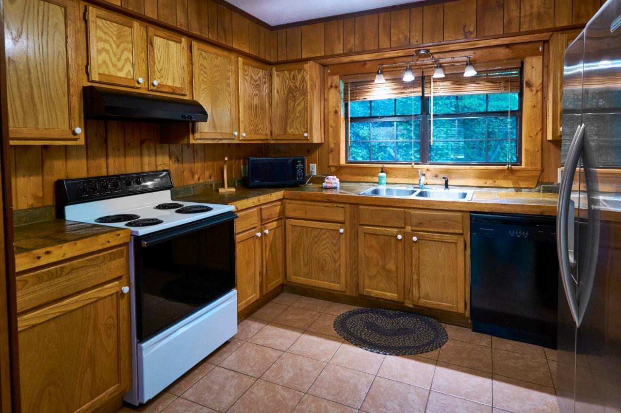 A Cabin In The Woods Pigeon Forge Exterior foto