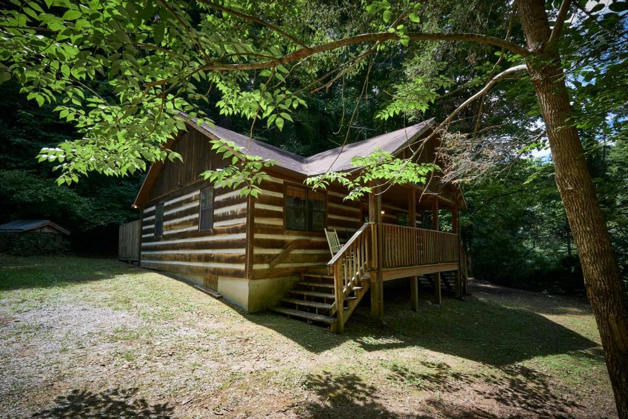 A Cabin In The Woods Pigeon Forge Exterior foto