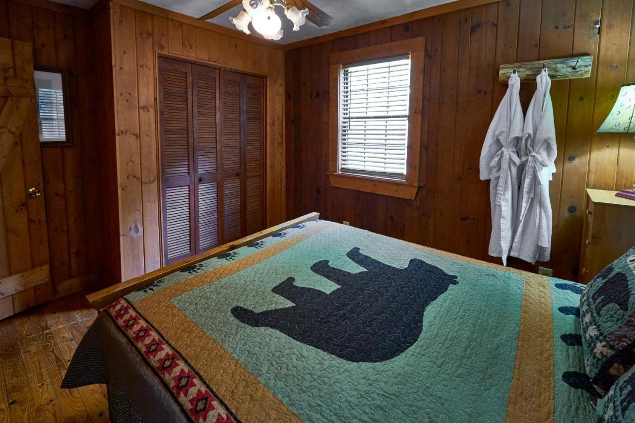 A Cabin In The Woods Pigeon Forge Exterior foto