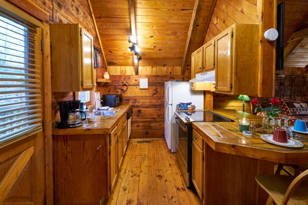 A Cabin In The Woods Pigeon Forge Exterior foto