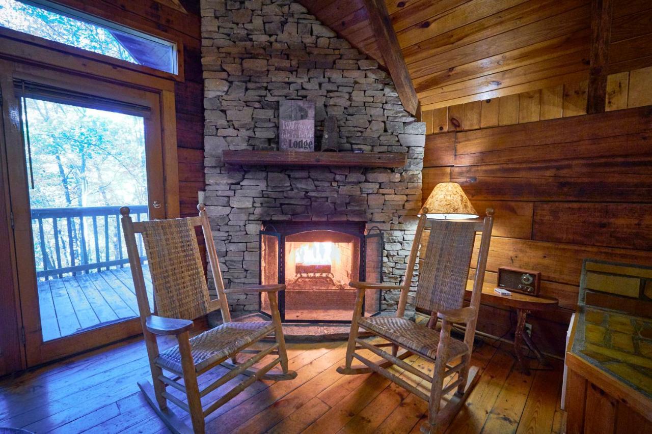 A Cabin In The Woods Pigeon Forge Exterior foto